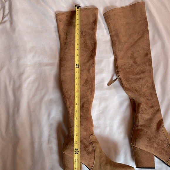 Goodnight Macaroon Marlo Suede Over the Knee Boots - Picture 4 of 13
